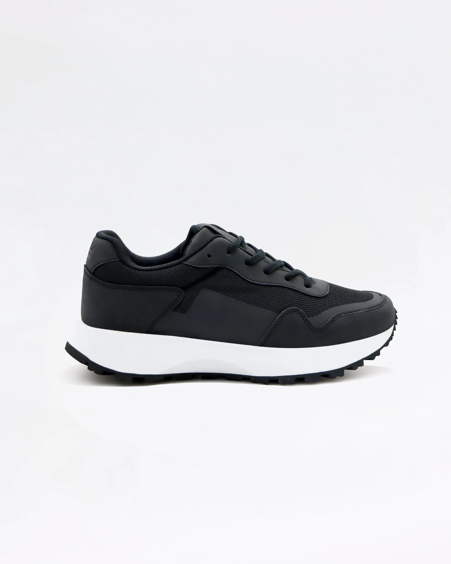 2H #2705 2001 1133 Black Casual shoes