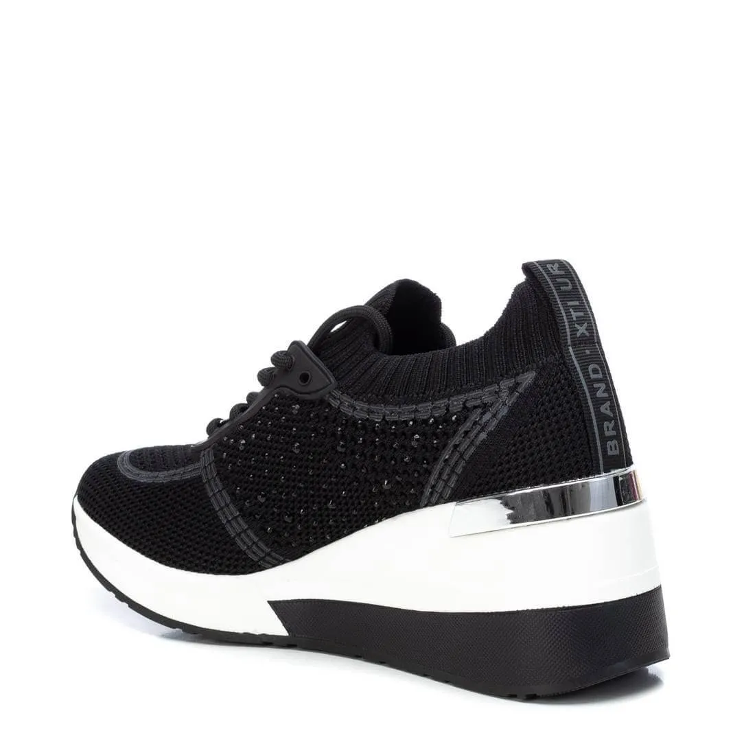 Avila Black Sneakers